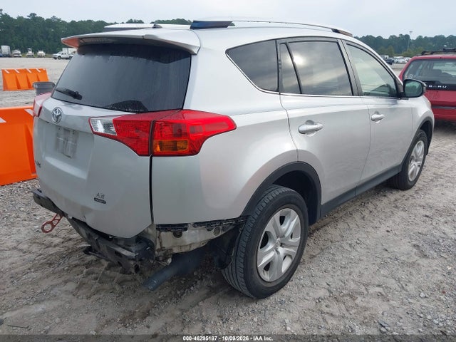46295187 :رقم المزاد ، JTMZFREV6FD052734 vin ، 2015 Toyota Rav4 Le مزاد بيع