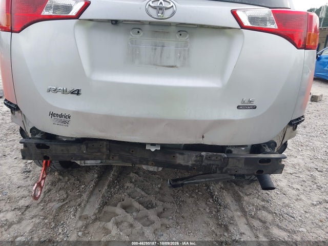 46295187 :رقم المزاد ، JTMZFREV6FD052734 vin ، 2015 Toyota Rav4 Le مزاد بيع