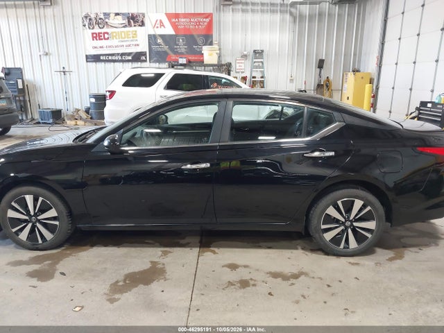 Продаж на аукціоні авто 2021 Nissan Altima Sv Intelligent Awd, vin: 1N4BL4DW2MN414059, номер лоту: 46295191