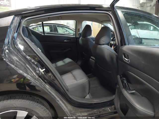 Продаж на аукціоні авто 2021 Nissan Altima Sv Intelligent Awd, vin: 1N4BL4DW2MN414059, номер лоту: 46295191