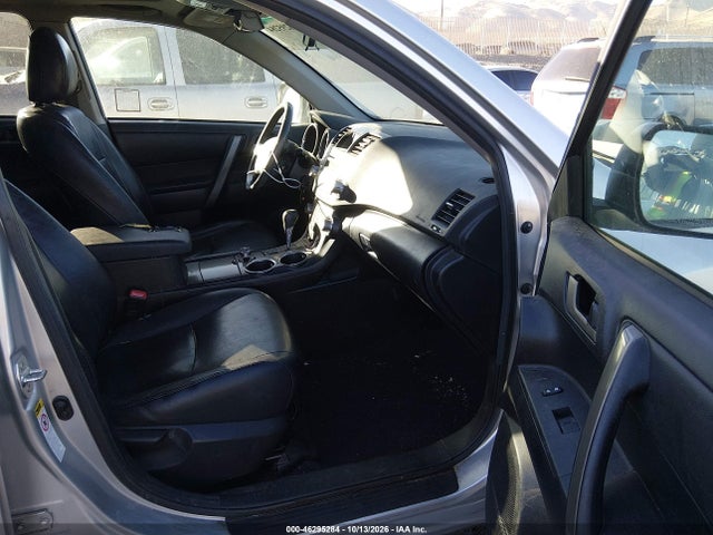 46295284 :رقم المزاد ، 5TDKK3EH9AS013055 vin ، 2010 Toyota Highlander Se V6 مزاد بيع