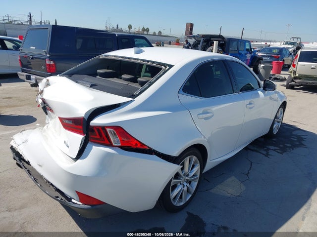 Lexus IS 250 2014 JTHBF1D20E5028785 Image 4