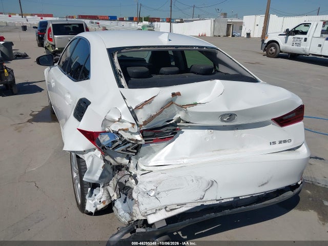 Lexus IS 250 2014 JTHBF1D20E5028785 Image 6
