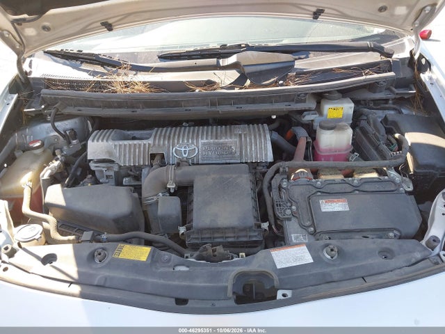 Toyota PRIUS PLUG-IN 2015 JTDKN3DP8F3074051 Image 10