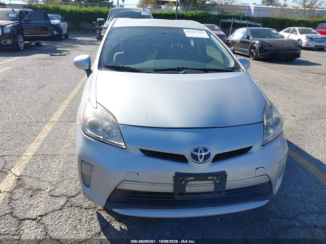 Toyota PRIUS PLUG-IN 2015 JTDKN3DP8F3074051 Image 12