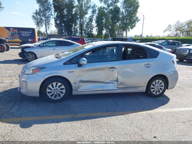 Toyota PRIUS PLUG-IN 2015 JTDKN3DP8F3074051 Image 14