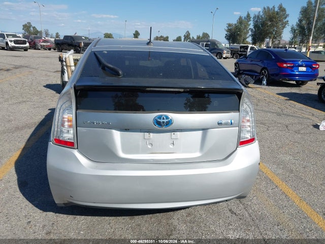 Toyota PRIUS PLUG-IN 2015 JTDKN3DP8F3074051 Image 16