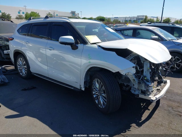 46295400 :رقم المزاد ، 5TDEBRCH6RS636471 vin ، 2024 Toyota Highlander Hybrid Platinum مزاد بيع