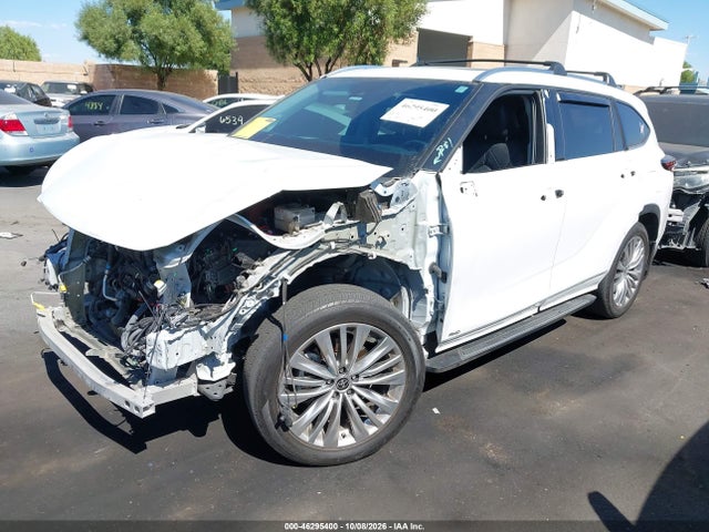 46295400 :رقم المزاد ، 5TDEBRCH6RS636471 vin ، 2024 Toyota Highlander Hybrid Platinum مزاد بيع