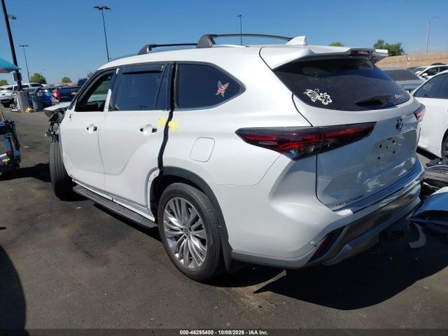 46295400 :رقم المزاد ، 5TDEBRCH6RS636471 vin ، 2024 Toyota Highlander Hybrid Platinum مزاد بيع