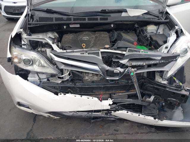 Продажа на аукционе авто 2019 Toyota Sienna Xle 8 Passenger, vin: 5TDYZ3DC3KS968186, номер лота: 46295484