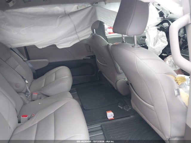 Продажа на аукционе авто 2019 Toyota Sienna Xle 8 Passenger, vin: 5TDYZ3DC3KS968186, номер лота: 46295484