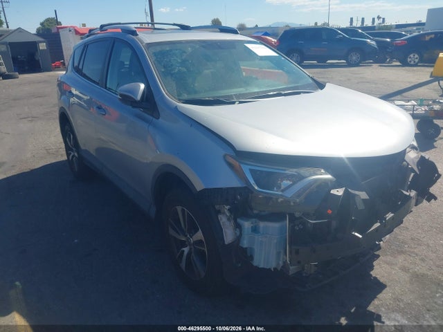 46295500 :رقم المزاد ، 2T3WFREV5GW244332 vin ، 2016 Toyota Rav4 Xle مزاد بيع