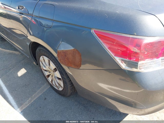 Auction sale of the 2010 Honda Accord 2.4 Lx, vin: 1HGCP2F38AA118686, lot number: 46295572