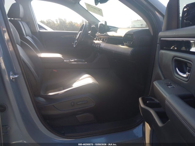 Продаж на аукціоні авто 2023 Honda Pilot 2wd Touring, vin: 5FNYG2H76PB005548, номер лоту: 46295575