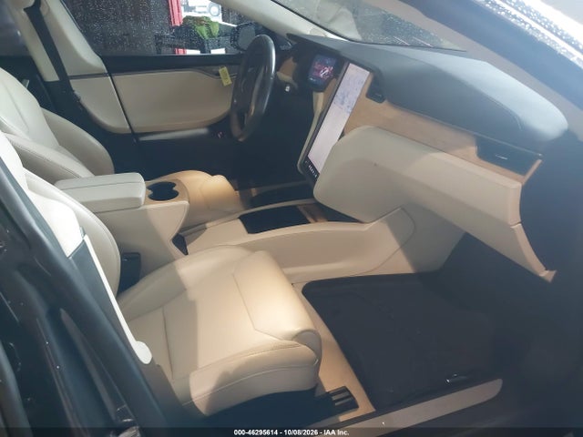 46295614 :رقم المزاد ، 5YJSA1E28JF297043 vin ، 2018 Tesla Model S 100d/75d/p100d مزاد بيع