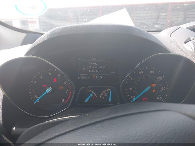 Продажа на аукционе авто 2017 Ford Escape Se, vin: 1FMCU9GD7HUE65566, номер лота: 46295623