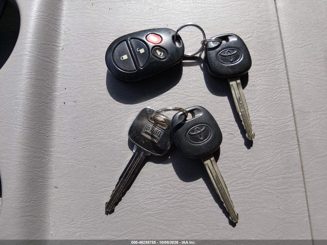2004 Toyota Sienna Le მანქანა იყიდება აუქციონზე, vin: 5TDZA23C44S041448, აუქციონის ნომერი: 46295755