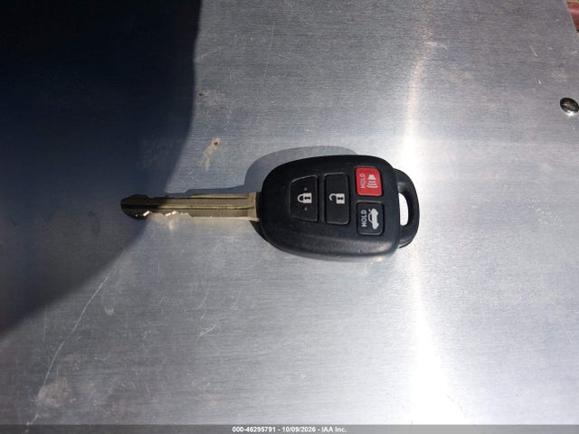 Toyota Corolla S Plus 2016 5YFBURHE5GP557603 Image 11