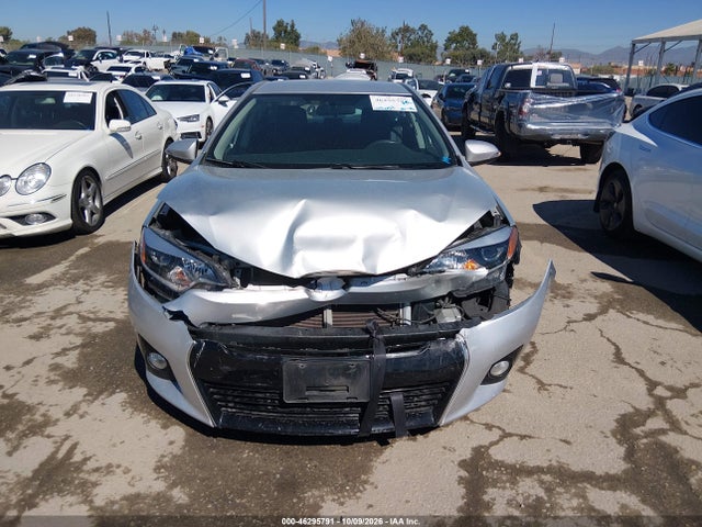 Toyota Corolla S Plus 2016 5YFBURHE5GP557603 Image 12