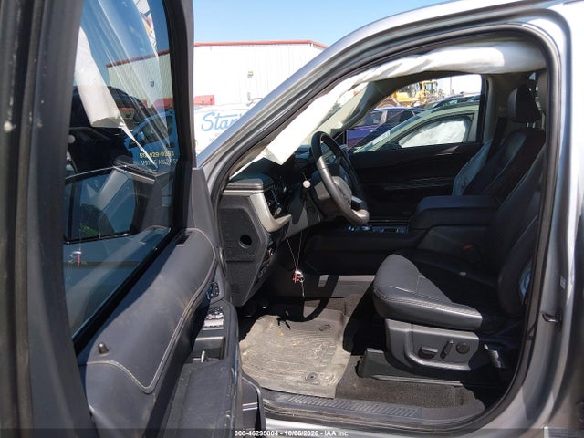Aukcja sprzedaży 2024 Ford Expedition Xlt, vin: 1FMJU1H80REB12205, numer aukcji: 46295804