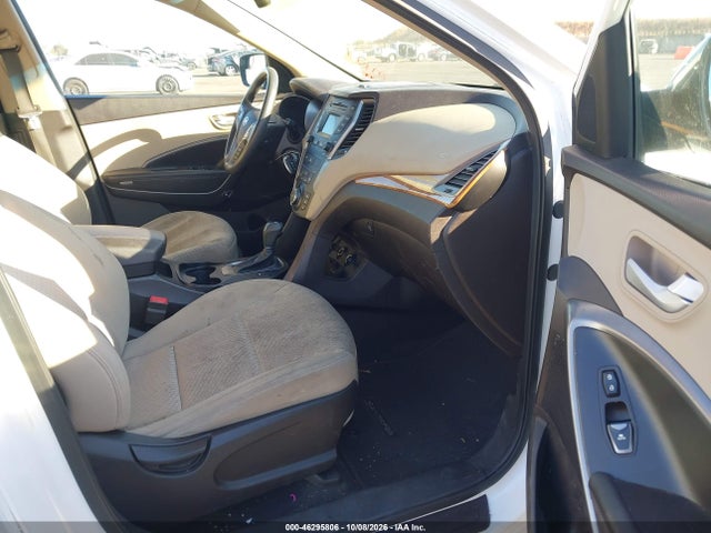 Продаж на аукціоні авто 2015 Hyundai Santa Fe Sport 2.4l, vin: 5XYZU3LB0FG235978, номер лоту: 46295806