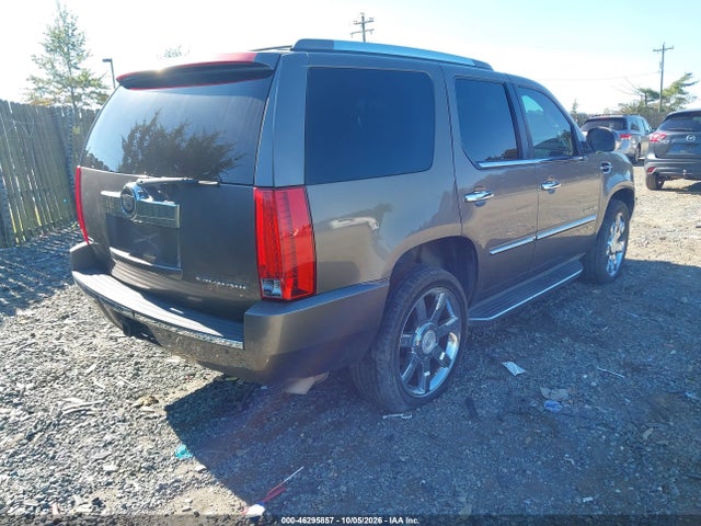 Продажа на аукционе авто 2011 Cadillac Escalade Standard, vin: 1GYS3AEF2BR396539, номер лота: 46295857