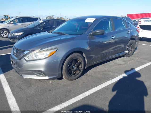 Продажа на аукционе авто 2017 Nissan Altima 2.5 S, vin: 1N4AL3AP3HN318028, номер лота: 46295902