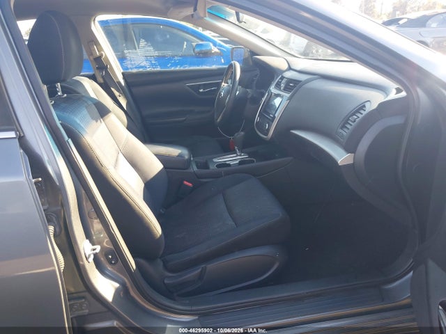Продажа на аукционе авто 2017 Nissan Altima 2.5 S, vin: 1N4AL3AP3HN318028, номер лота: 46295902