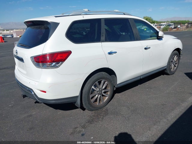 5N1AR2MN4EC689909 Nissan Pathfinder S