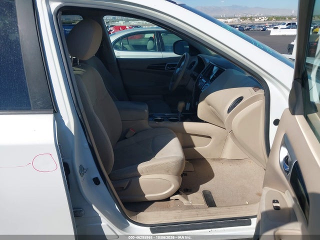 5N1AR2MN4EC689909 Nissan Pathfinder S