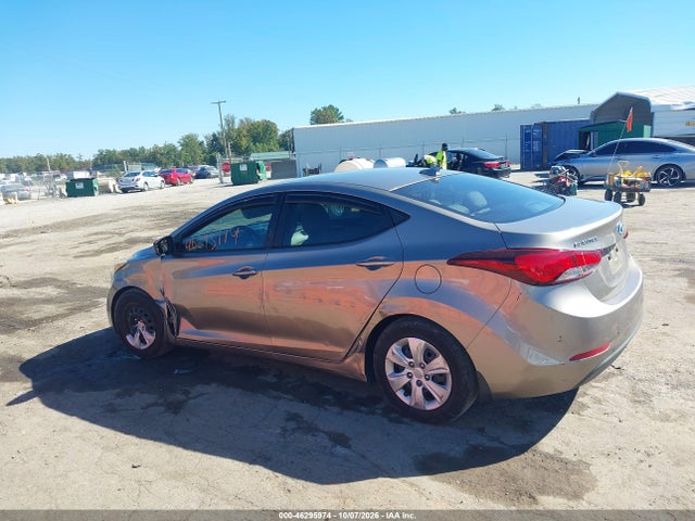 Продаж на аукціоні авто 2016 Hyundai Elantra Se, vin: 5NPDH4AE7GH794679, номер лоту: 46295974