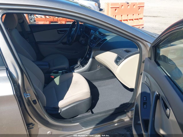 Продаж на аукціоні авто 2016 Hyundai Elantra Se, vin: 5NPDH4AE7GH794679, номер лоту: 46295974