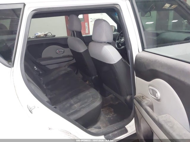 KIA Soul 2017 KNDJN2A27H7468506 Image 8