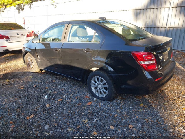 46296137 :رقم المزاد ، 1G1JD5SHXH4125173 vin ، 2017 Chevrolet Sonic Lt Auto مزاد بيع