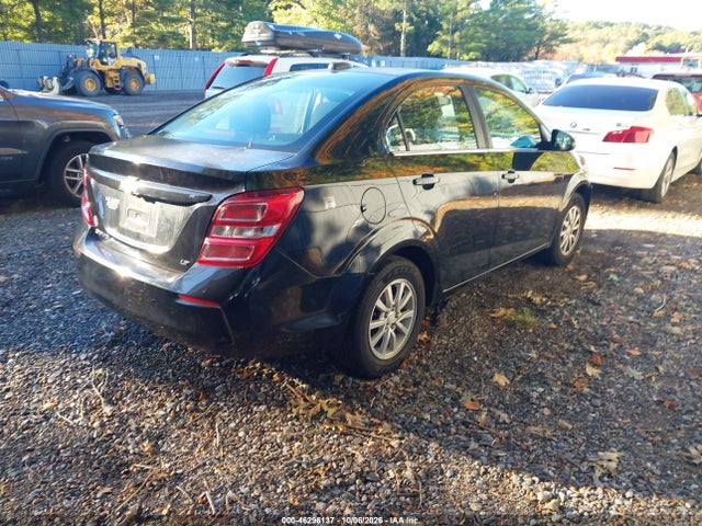 46296137 :رقم المزاد ، 1G1JD5SHXH4125173 vin ، 2017 Chevrolet Sonic Lt Auto مزاد بيع