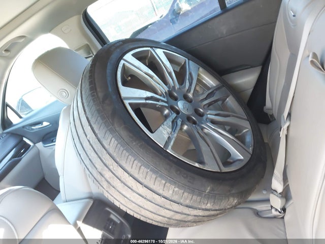 2019 Cadillac Xt4 Premium Luxury მანქანა იყიდება აუქციონზე, vin: 1GYFZDR40KF101661, აუქციონის ნომერი: 46296170