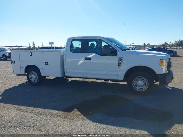 Ford F-350 Xl 2017 1FD8X3A61HEE09928 Image 18