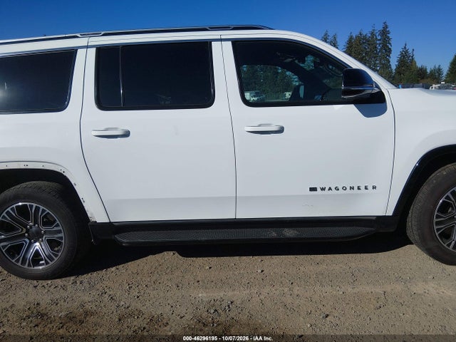 Продажа на аукционе авто 2024 Jeep Wagoneer L Series Ii 4x4, vin: 1C4SJSBP7RS181658, номер лота: 46296195
