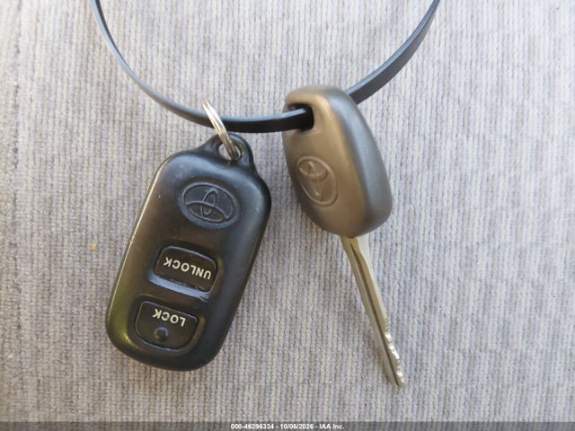 2005 Toyota Corolla Le მანქანა იყიდება აუქციონზე, vin: 1NXBR32E75Z483328, აუქციონის ნომერი: 46296334