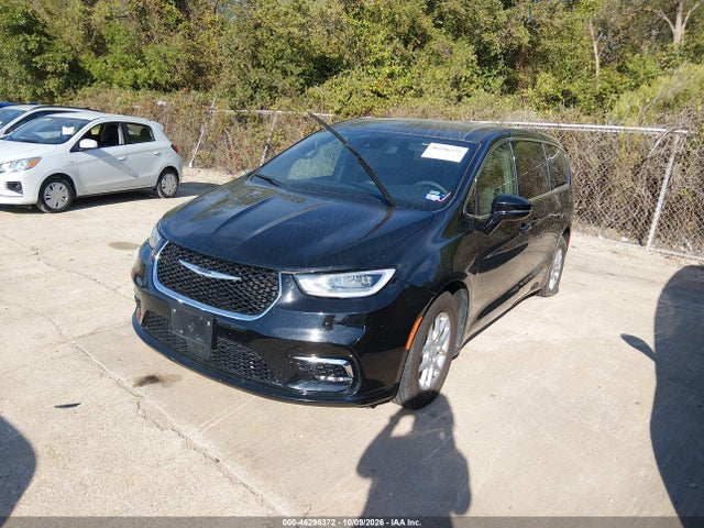 Auction sale of the 2026 Chrysler Pacifica Select, vin: 2C4RC1BG5TR185235, lot number: 46296372