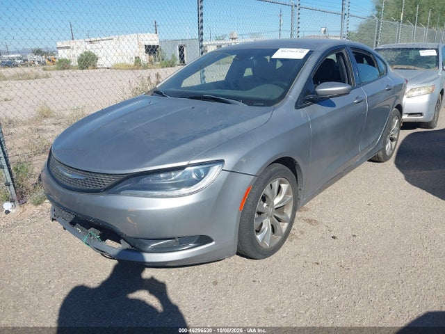 Chrysler 200 S 2015 1C3CCCBB0FN725764 Image 2
