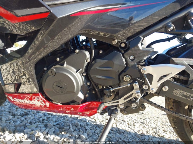 Kawasaki EX400 2019 JKAEXKG14KDA24418 Image 9
