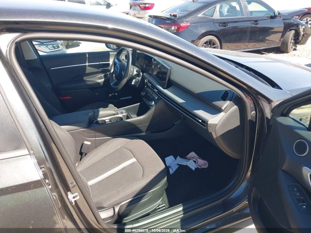 Продажа на аукционе авто 2026 Hyundai Sonata Hybrid Blue, vin: KMHL24JJ2TA173647, номер лота: 46296578