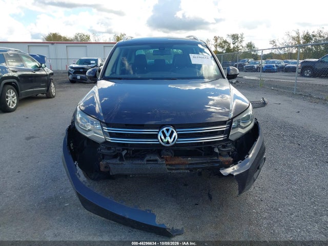 Продажа на аукционе авто 2016 Volkswagen Tiguan Se, vin: WVGBV7AX7GW589081, номер лота: 46296634