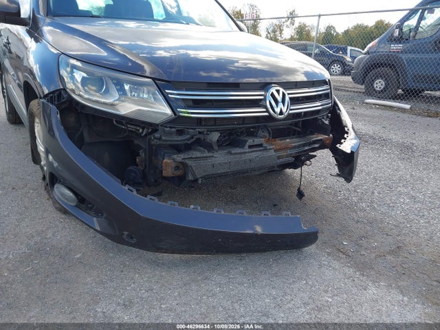 Продажа на аукционе авто 2016 Volkswagen Tiguan Se, vin: WVGBV7AX7GW589081, номер лота: 46296634