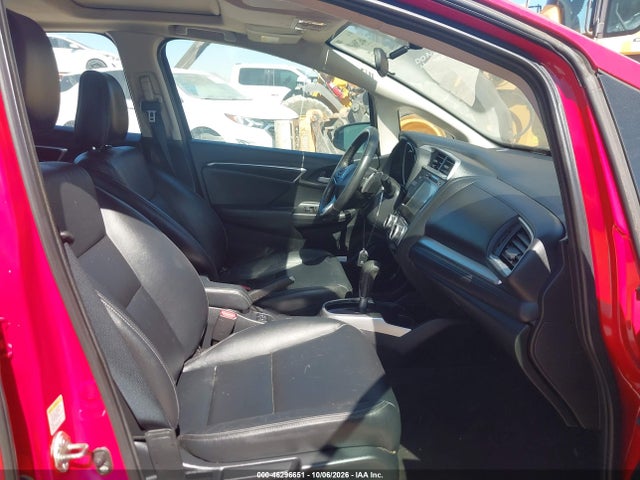 Продажа на аукционе авто 2015 Honda Fit Ex/ex-l, vin: 3HGGK5H82FM732816, номер лота: 46296651