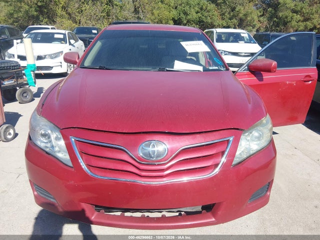 46296662 :رقم المزاد ، 4T4BF3EK5BR131781 vin ، 2011 Toyota Camry Le مزاد بيع