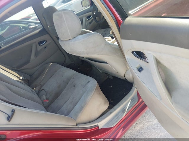 46296662 :رقم المزاد ، 4T4BF3EK5BR131781 vin ، 2011 Toyota Camry Le مزاد بيع