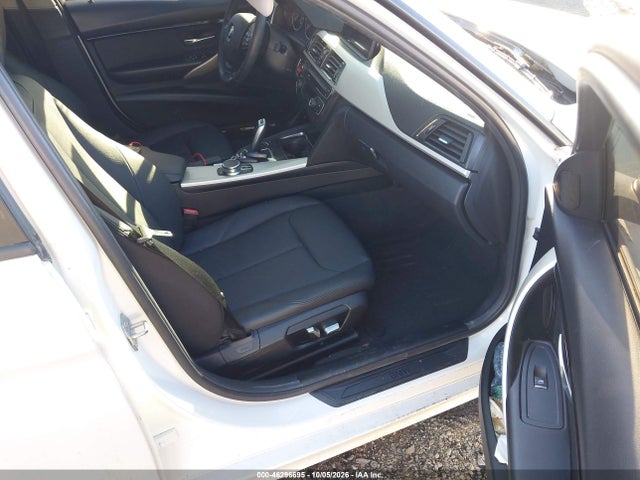 Продажа на аукционе авто 2018 Bmw 320i Xdrive, vin: WBA8A3C55JA357627, номер лота: 46296695